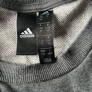 BLACK LONG SLEEVE SIZE LARGE ADIDAS